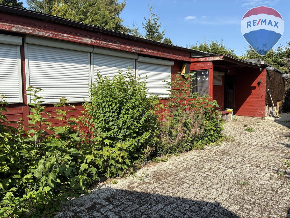 Immobilie in Driedorf - Wohnen, wo andere Urlaub machen
 ( Preisreduziert ) in einer Top Lage im Naherholungsgebiet) - Bild 0