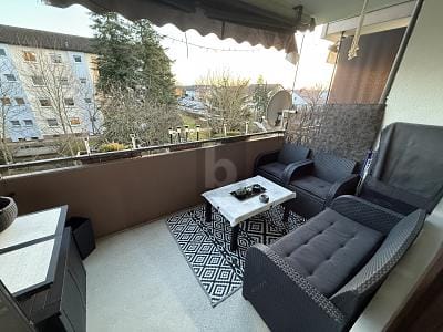 Immobilie in Graben-Neudorf - WOHNQUALITÄT PUR: SANIERT MIT AUSSICHT - Bild 2