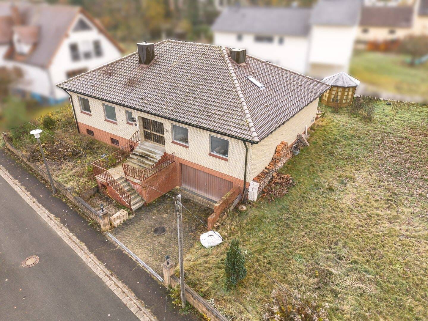 Immobilie in Langensendelbach - Haus / Grundstück mit vielfältigem Potential - Bild 3