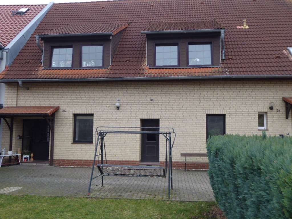 Immobilie in Schwanebeck - EINFAMILIENHAUS in 39397 Schwanebeck - Bild 2