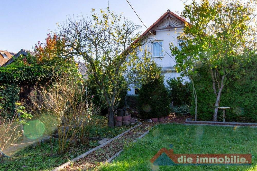 Immobilie in Wolmirstedt - ***Charmantes Einfamilienhaus mit Gartenidylle und vielseitigem Nebengelass*** - Bild 2
