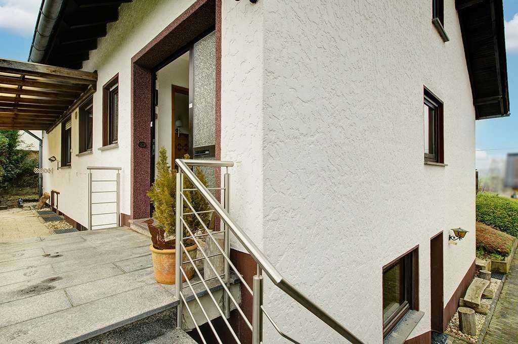 Immobilie in Niederwambach - Großzügiges Zweifamilienhaus mit separater Garage in ruhiger Ortsrandlage! - Bild 4