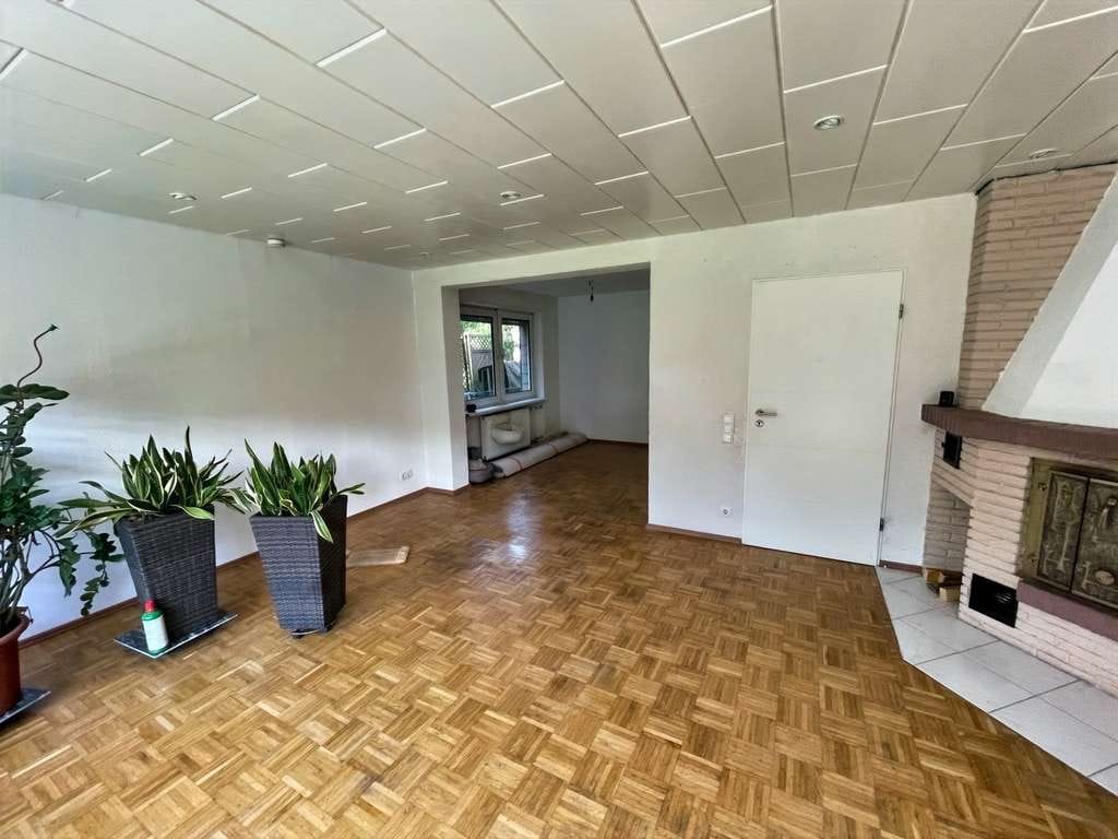 Immobilie in Wetter (Ruhr) - Ein-/Zweifamilienhaus mit Sauna und Balkon und sonnigem Garten - Bild 3