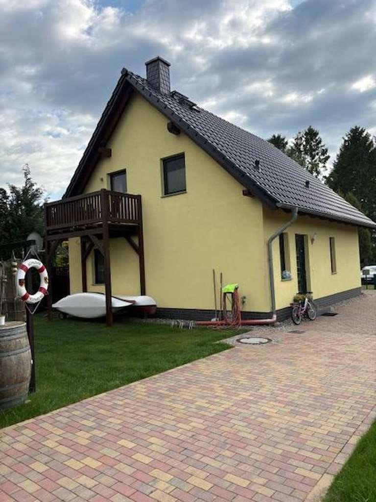 Immobilie in Sauzin - Zwei Wohnungen, eine Top-Lage - Einfamilienhaus auf der Sonneninsel Usedom - Bild 1