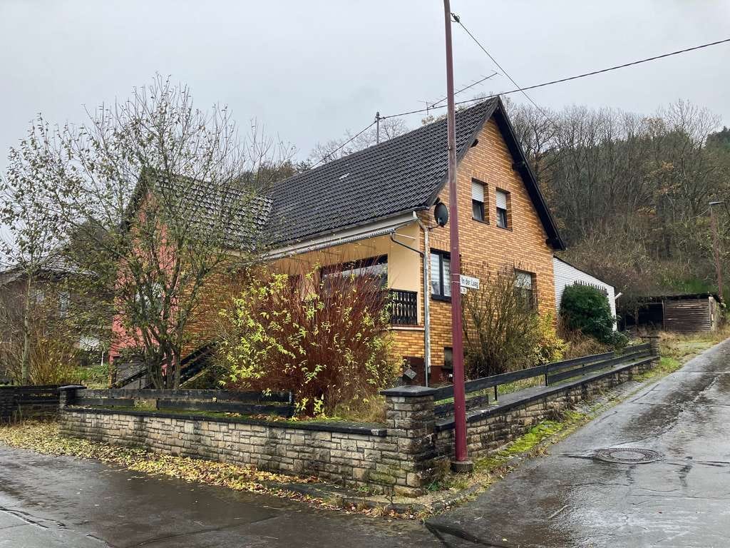 Immobilie in Oberstadtfeld - Provisionsfrei für Ersteher -Wohnhaus Oberstadtfeld- Zwangsverst.! - Bild 2