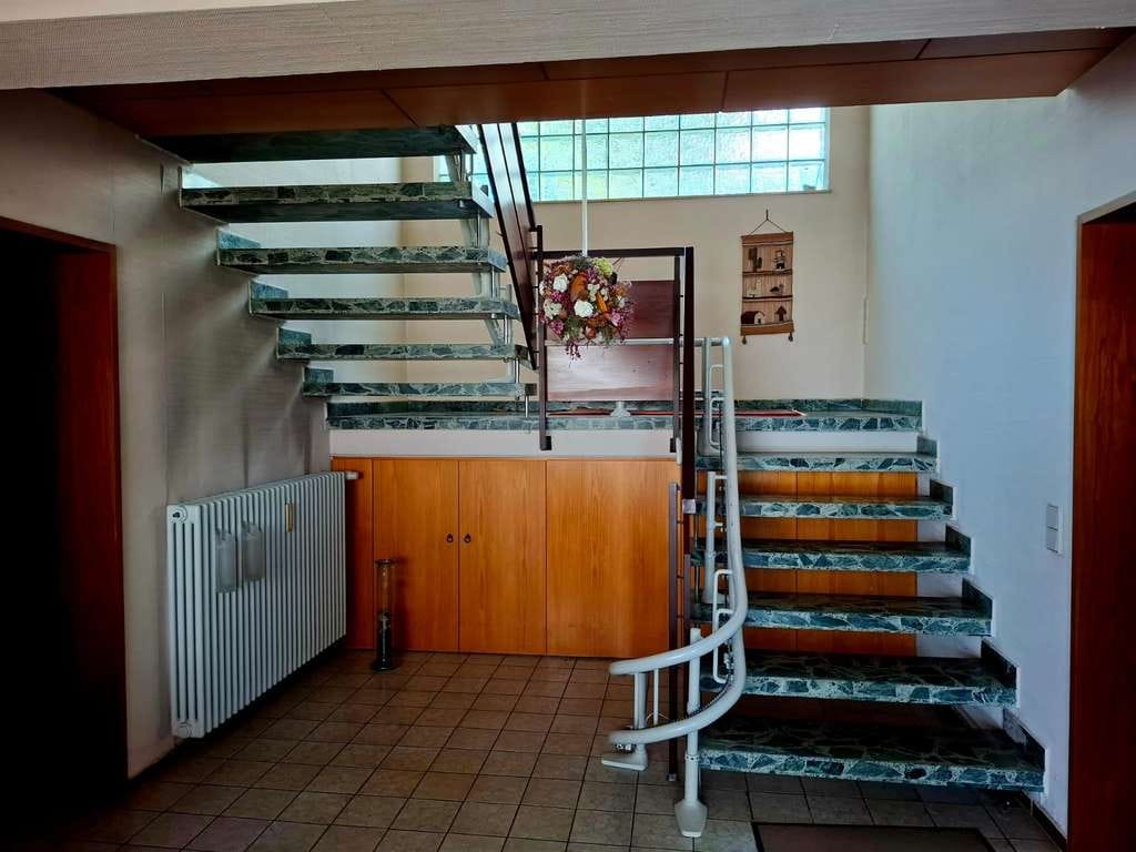 Immobilie in Herbrechtingen - Einzigartiger Panoramablick über Herbrechtingen – Großzügiges Einfamilienhaus mit Einliegerwohnung - Bild 2