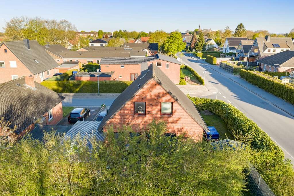 Immobilie in Süderbrarup - Charmantes Rotklinkerhaus – VERMIETET, gepflegt und mit Entwicklungspotenzial - Bild 3