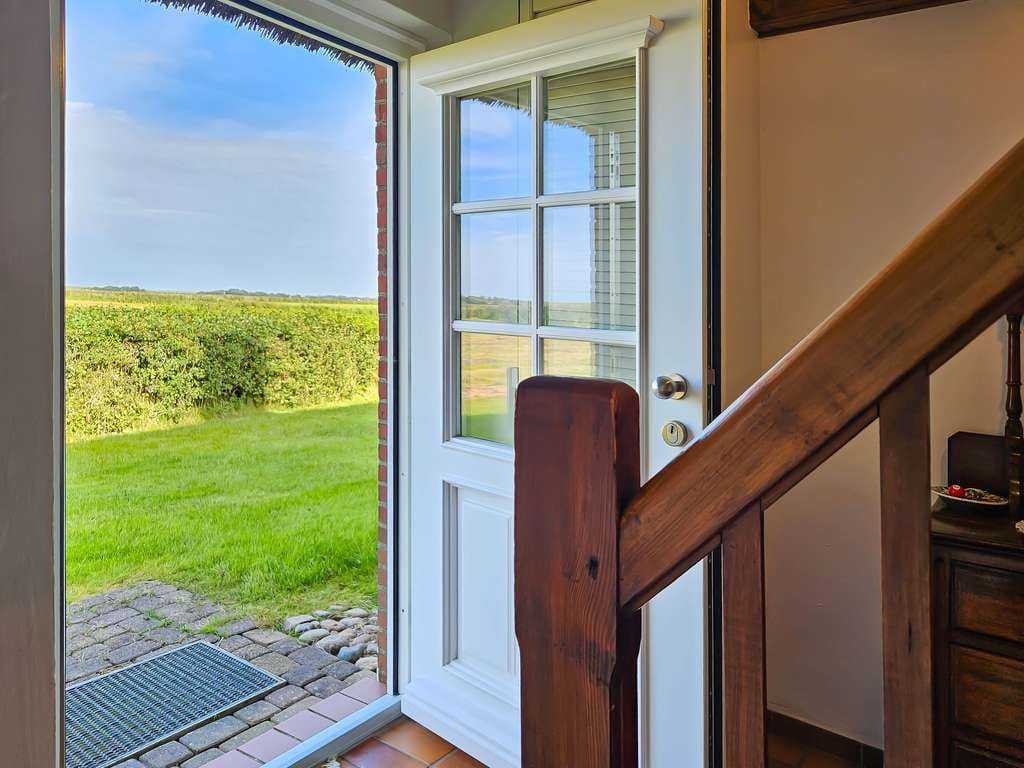 Immobilie in Westerhever - - Weitblick bis zum Deich -                                                                      ... - Bild 4