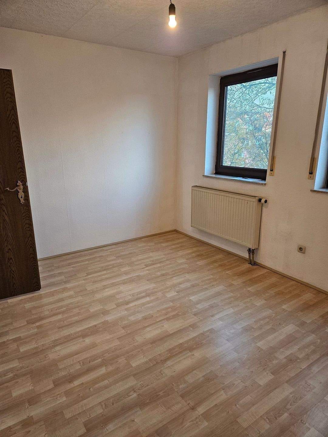 Immobilie in Höchberg - 3-Zimmereigentumswohnung mit Fernblick und großer Terrasse - Bild 4