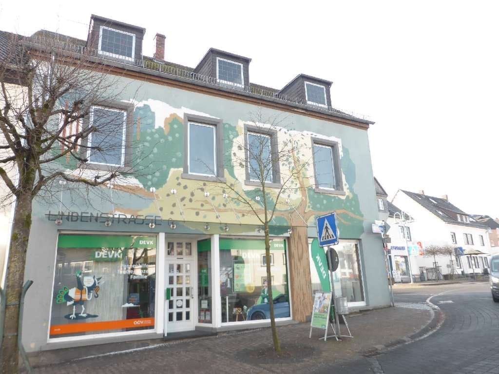 Immobilie in Daun - Stadt Daun-Herrliches Schmuckstück aus vergangener Zeit wartet darauf in neuem Glanz zu erstr - Bild 0