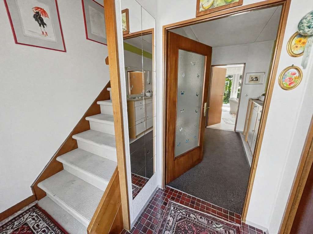 Immobilie in Gehrden - Fertighaus-Einfamilienhaus mit Garage auf großem Grundstück in ruhiger Lage von Gehrden-Redderse - Bild 1
