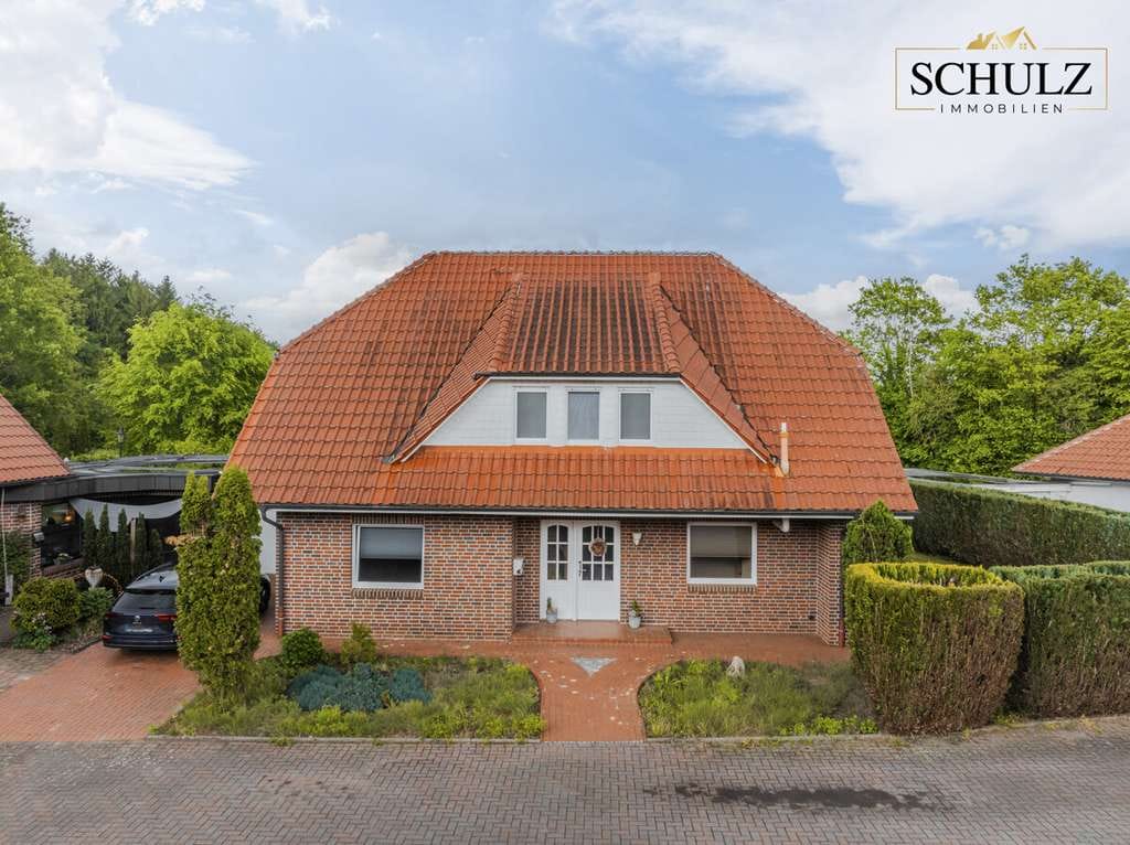 Immobilie in Lindern (Oldenburg) - **Modernisiertes Einfamilienhaus mit 6 Zimmern, Fußbodenheizung & Traumgarten** - Bild 1