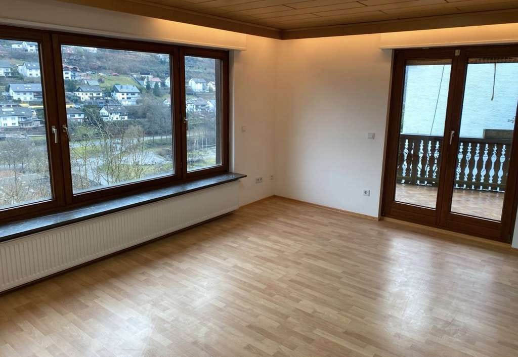 Immobilie in Schönau - Geräumiges 9-Zimmer Haus in Schönau - Bild 2