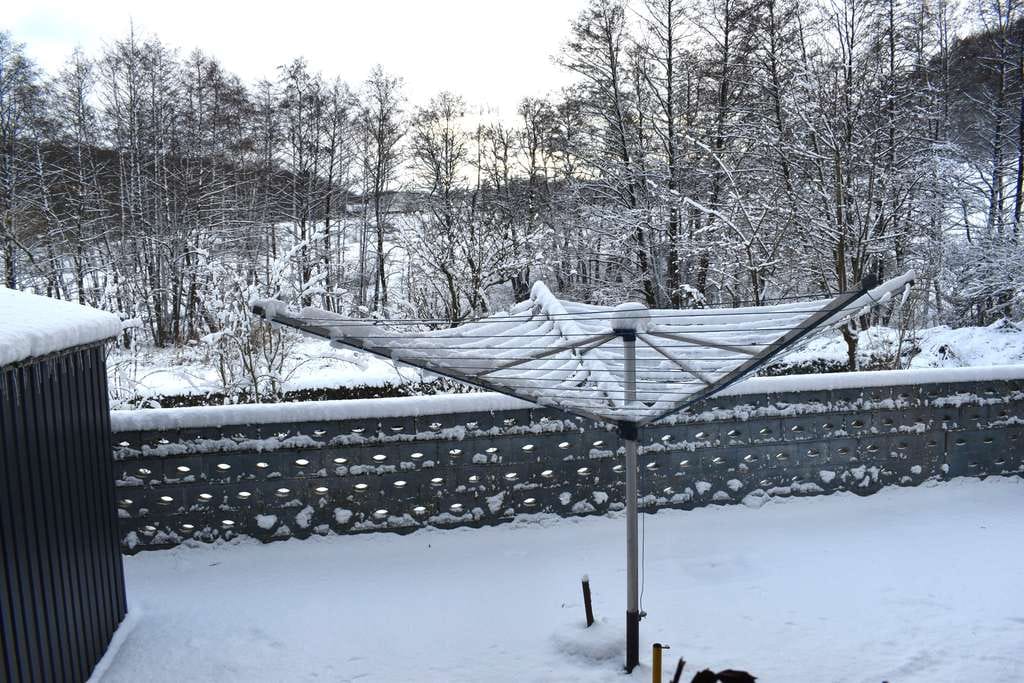 Immobilie in Bad Driburg - TOP Angebot - 3 Familienhaus in guter Lage und unverbaubarem Weitblick - Bild 2
