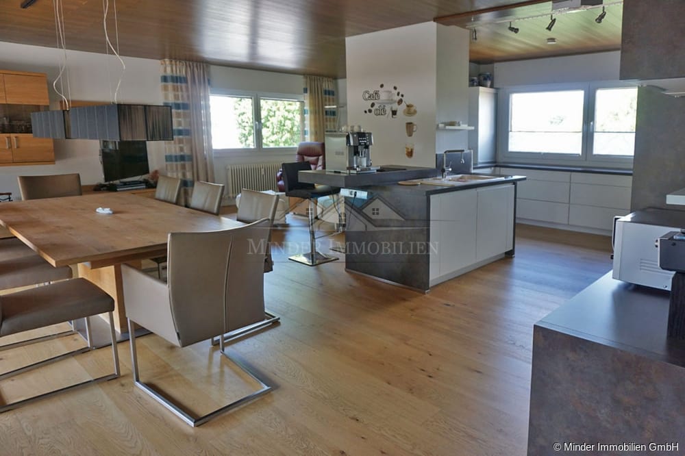 Immobilie in Rockenberg - Rockenberg | Zweifamilienhaus mit Garten & ca. 163 m² Wohnfläche | Gewerbeeinheit mit ca. 121 m² - Bild 0