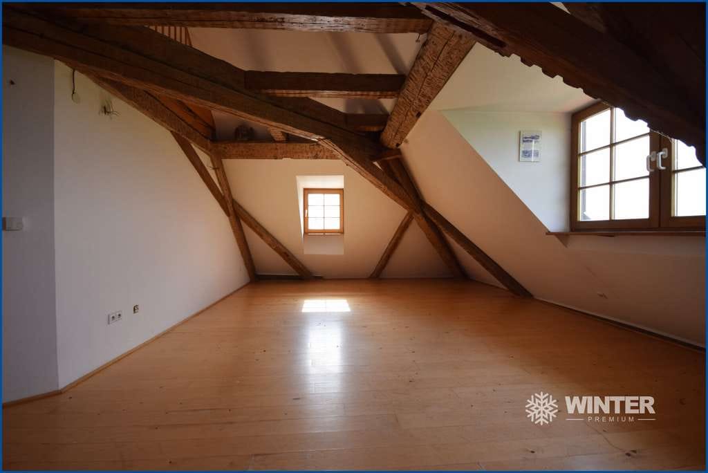Immobilie in Öpfingen - Dachgeschoss-Maisonette mit Fachwerkcharme direkt an der Donau - Bild 2