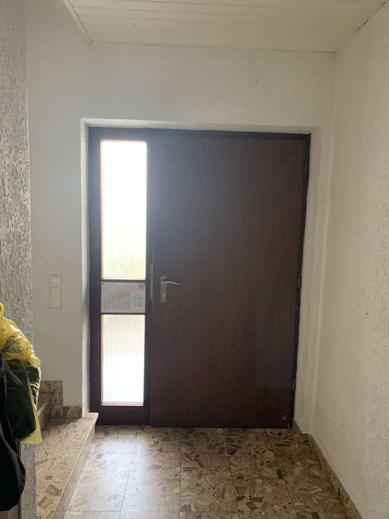 Immobilie in Bürstadt - Sehr schönes Wohnhaus mit Garten, Garage und 3-Wohneinheiten - Bild 3