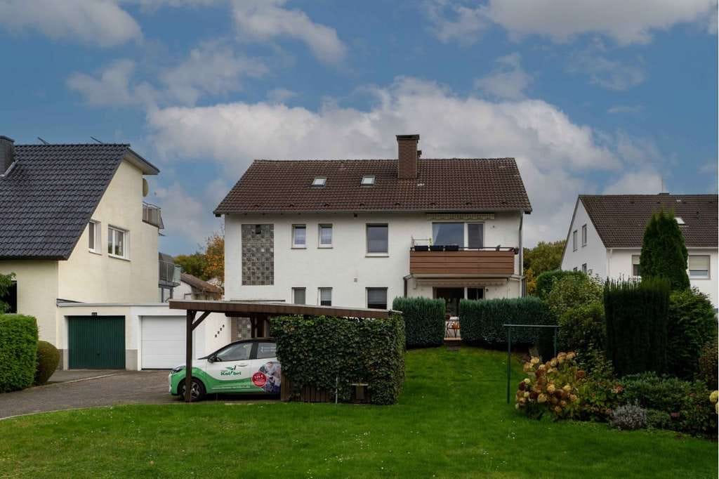 Immobilie in Paderborn - Charmante Bestandsimmobilie am Ferrariweg – Ideal für Ihr neues Zuhause oder als Investition - Bild 2