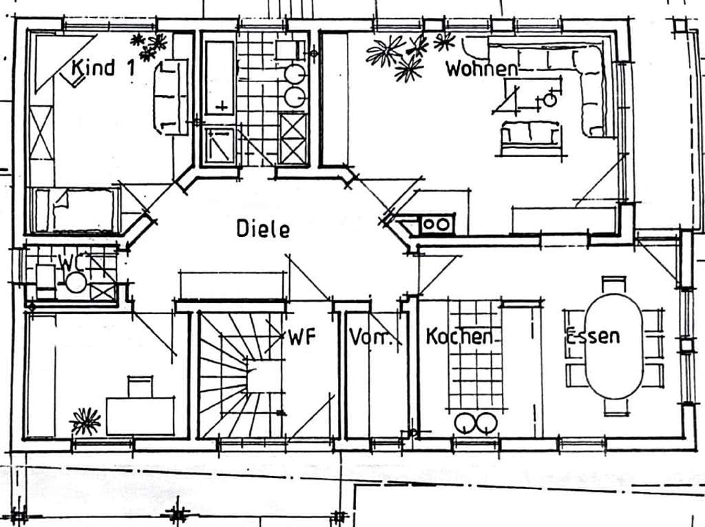 Immobilie in Wilhelmsdorf - Großzügiges Einfamilienhaus mit Einliegerwohnung / Wilhelmsdorf - Bild 2