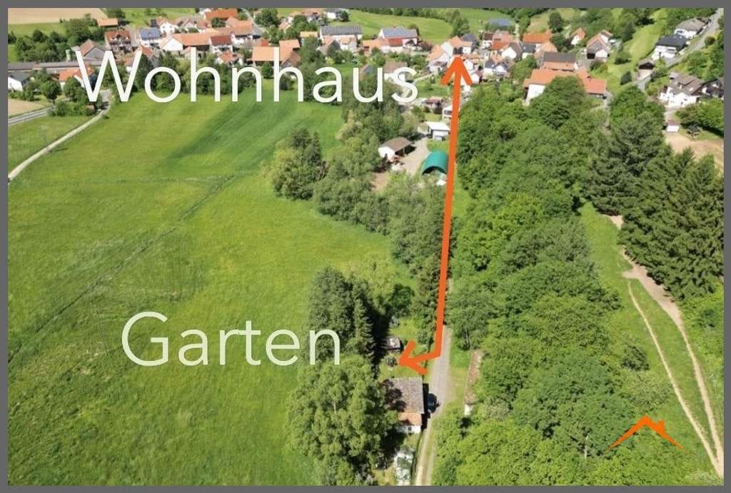 Immobilie in Knüllwald - Charmantes Wohnhaus mit Nebengebäude - Bild 3