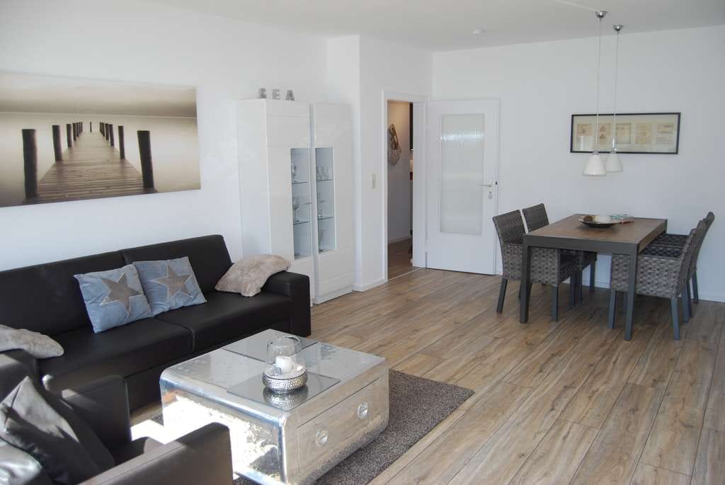 Immobilie in Wangerooge - Moderne Ferienwohnung in zentraler und strandnaher Lage (provisionsfrei) - Bild 0