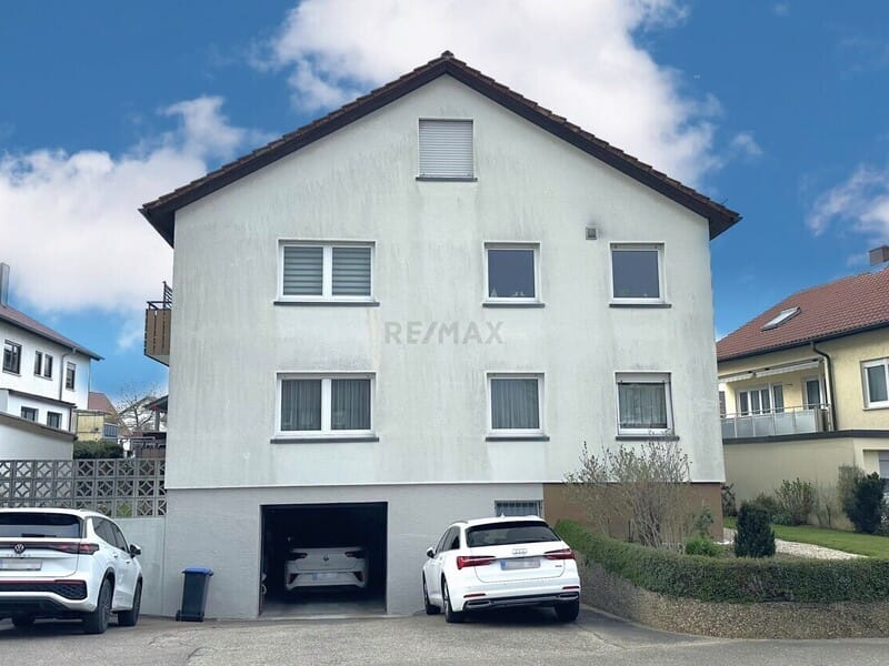 Immobilie in Aichwald - Charmante 3-Zimmer-Dachgeschosswohnung mit Loggia & viel Gestaltungspotenzial - Bild 0