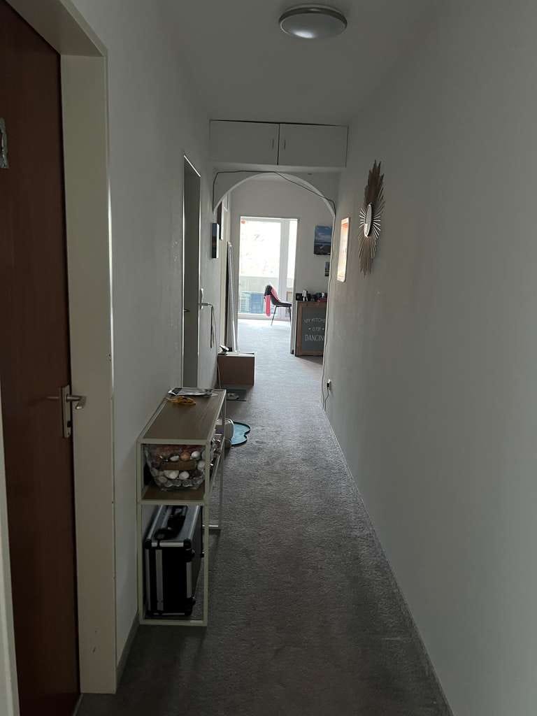 Immobilie in Geretsried - EIGENTUM – STATT MIETE ODER ZUR KAPITALANLAGE!  2,5-ZIMMER IN ZENTRALER  LAGE! - Bild 1