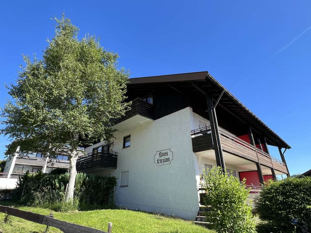 Immobilie in Oberstaufen - Das perfekte Feriendomizil - Ruhig gelegene Wohnung im beliebten Bergdorf Steibis - Bild 0
