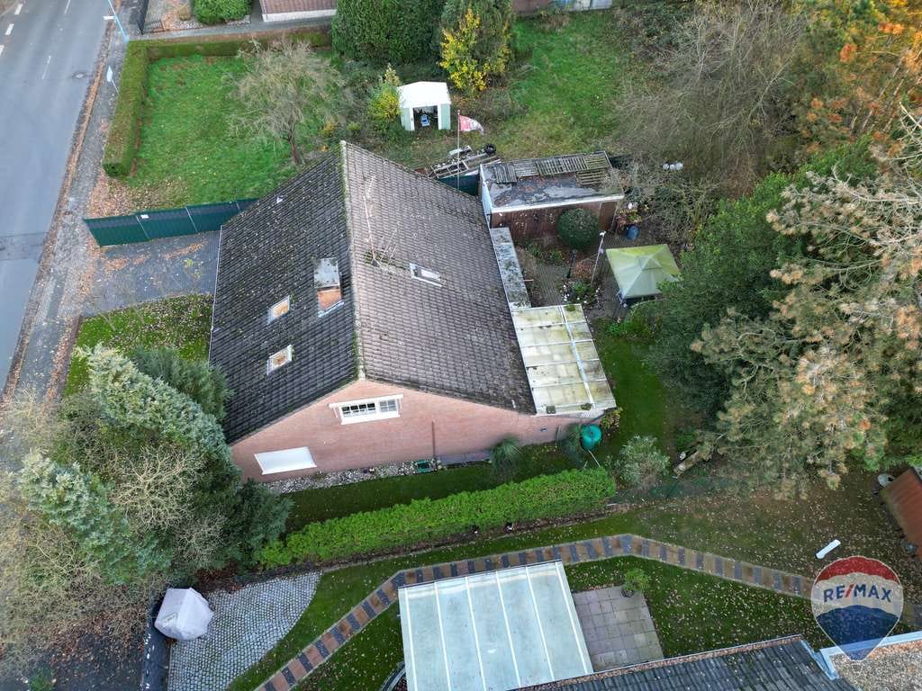 Immobilie in Bedburg-Hau - Zweifamilienhaus mit Wintergarten und vielseitigen Nutzungsmöglichkeiten auf tollem Grund ! - Bild 4