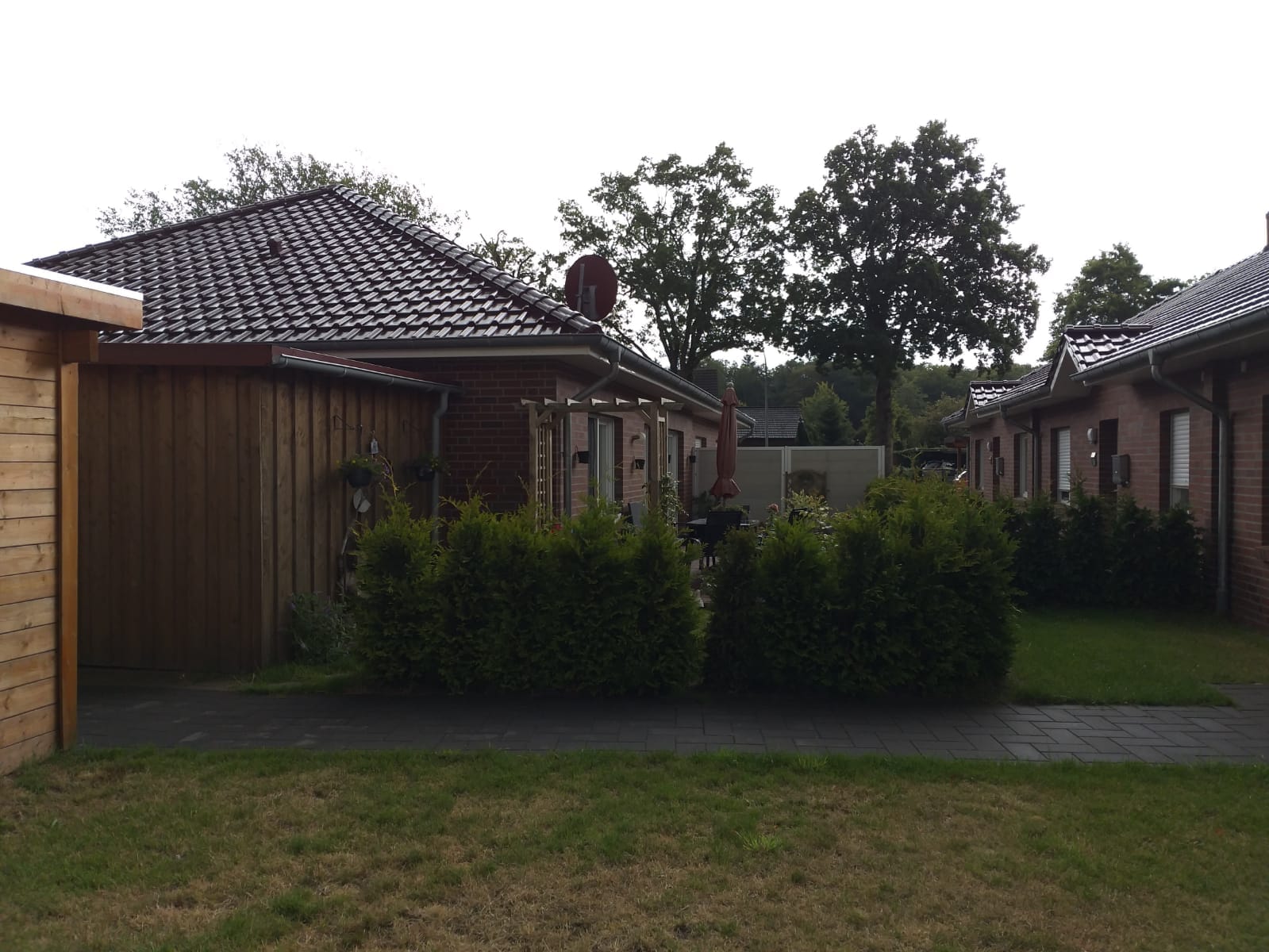 Immobilie in Ihlow - Barrierefreie Bungalow Wohnung mit Carport und Abstellraum - Bild 3