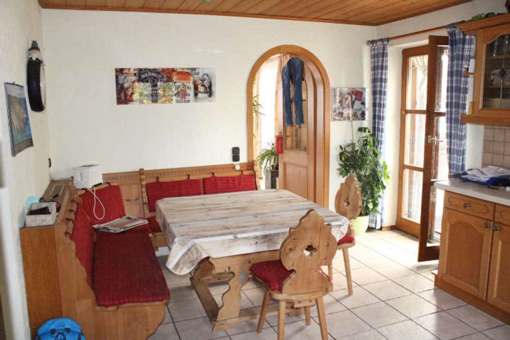 Immobilie in Mickhausen - Haus sucht Handwerker! Schön gelegenes Einfamilienhaus in Mickhausen - Bild 4