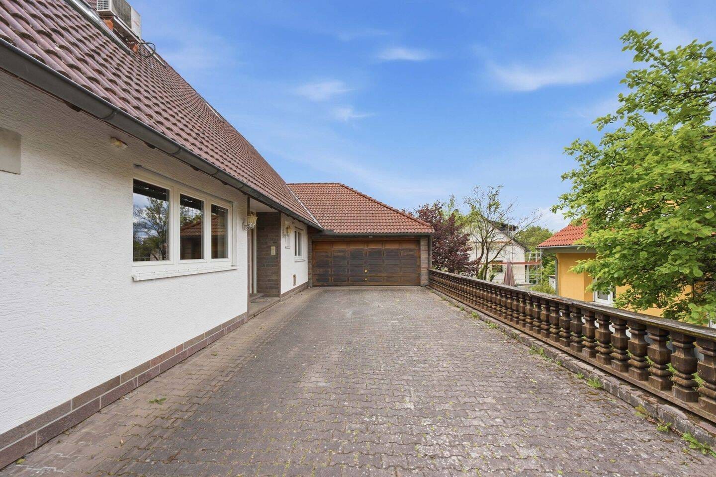 Immobilie in Emskirchen - Einfamilienhaus mit viel Wohnfläche zum weiteren Ausbau - Bild 4