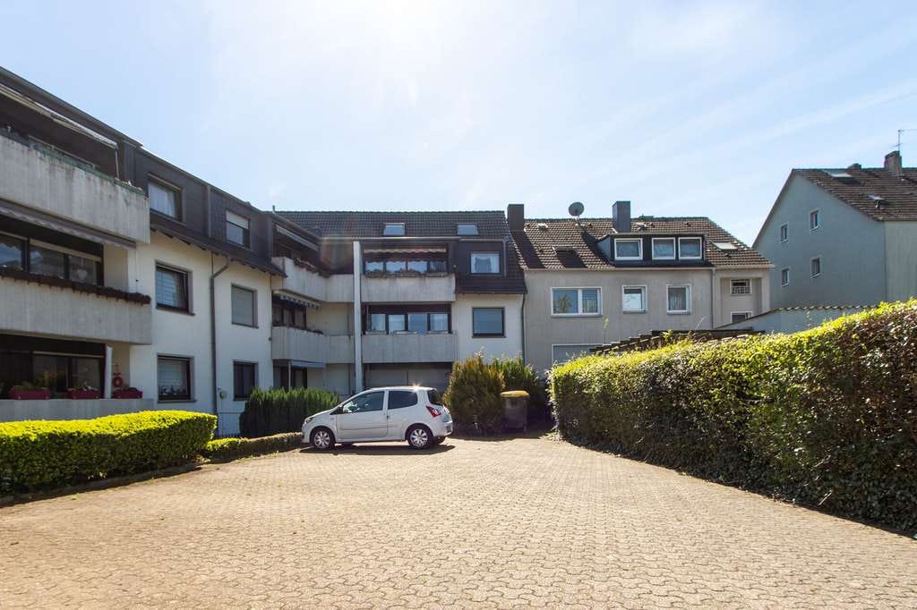 Immobilie in Gladbeck - Blömker! Gemütliche 3,5-Zimmer ETW mit Balkon, Spitzboden und Stellplatz in Gladbeck-Brauck! - Bild 2