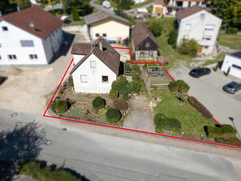 Immobilie in Ertingen - Einfamilienhaus mit Garten und Potenzial im Herzen Oberschwabens - Bild 3