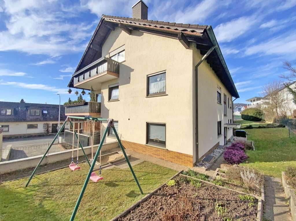 Immobilie in Bürgstadt - Kapitalanlage in Bürgstadt Schöne vermietete Dachgeschosswohnung mit Balkon - Bild 2