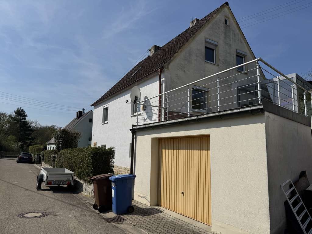 Immobilie in Harburg (Schwaben) - Einfamilienhaus in Hanglage mit Panoramablick über Harburg - Bild 5