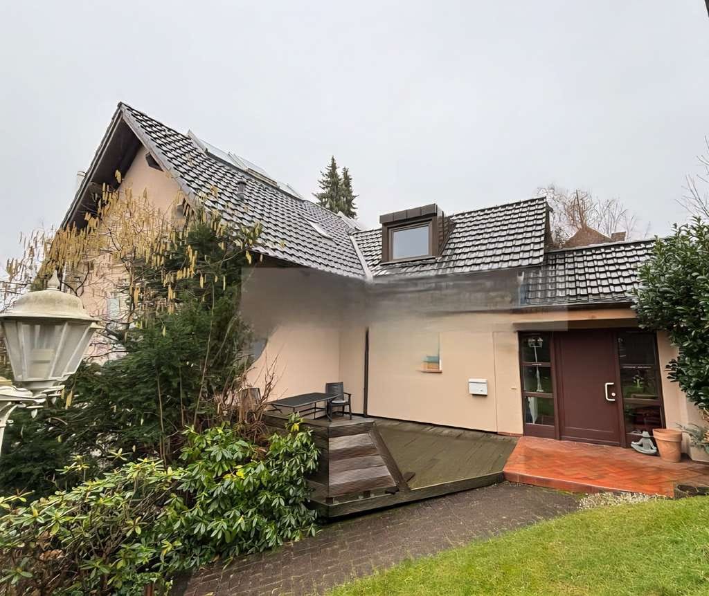 Immobilie in Hattingen - 2-Familienhaus mit Potenzial in Hattingen-Niederwenigern - Bild 1