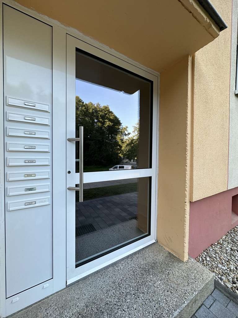 Immobilie in Frohburg - sanierungsbedürftige 3-Zimmerwohnung zur Eigennutzung oder Anlage - Bild 2