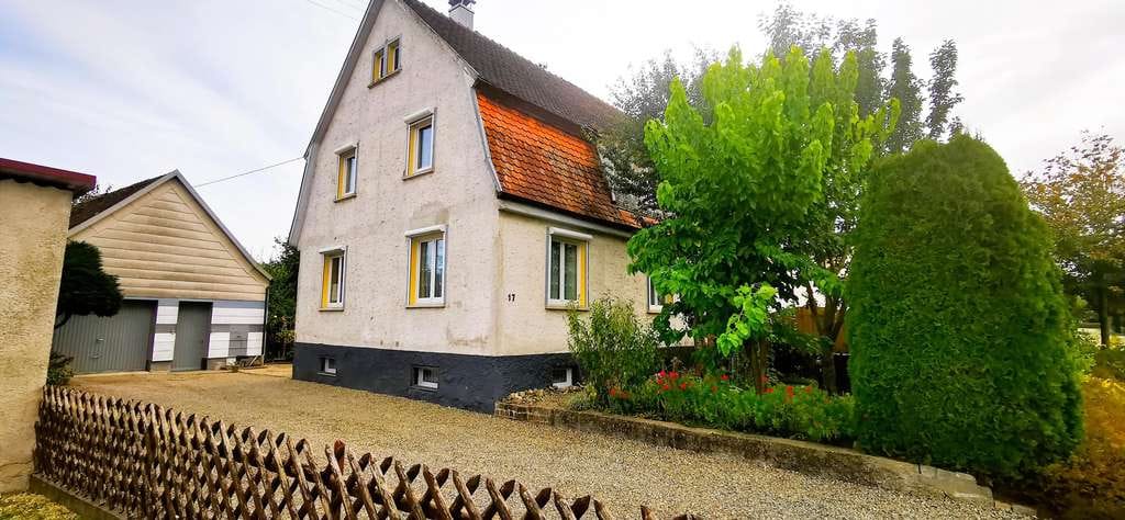 Immobilie in Krauchenwies - Charmantes Einfamilienhaus in ruhigem Wohngebiet zu verkaufen - Bild 0
