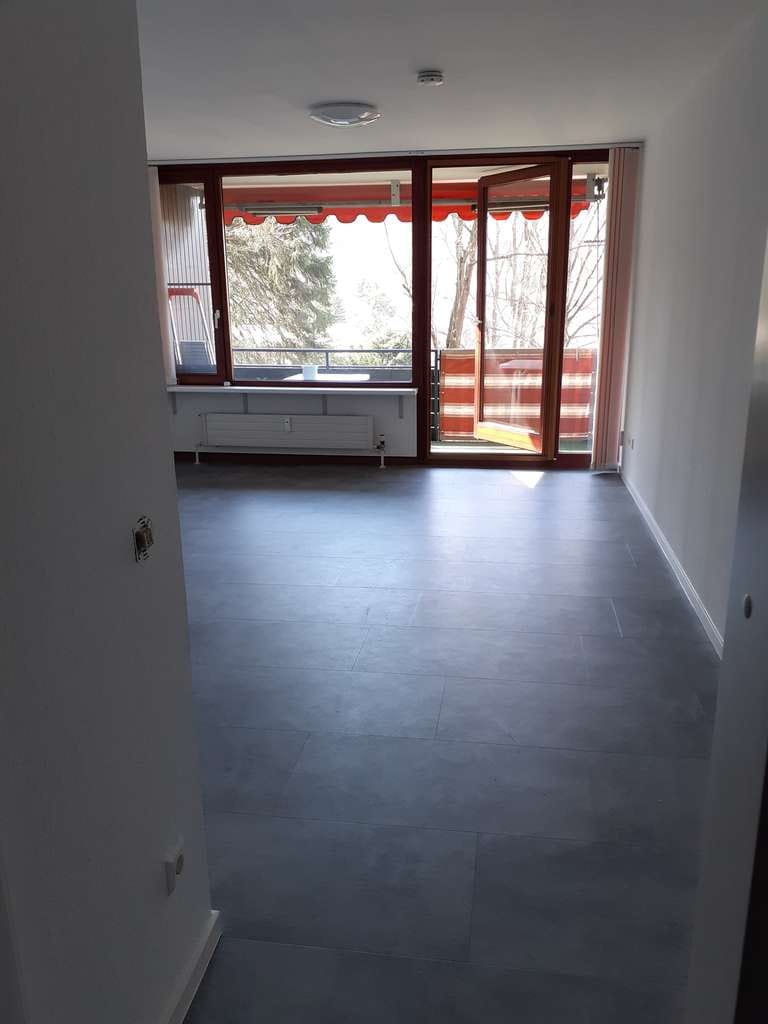 Immobilie in Bad Herrenalb - 1-Zimmer-Wohnung in Bad Herrenalb mit wunderbarem Ausblick - Bild 2