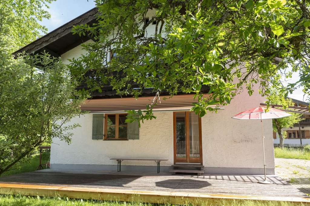 Immobilie in Schliersee - ERBPACHT: Einfamilienhaus mit 120 m² Wohnfläche in Schliersee-Neuhaus VON PRIVAT - Bild 1
