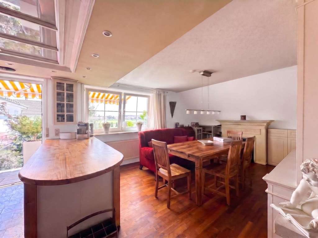 Immobilie in Untermeitingen - Helle 2-3 Zi.-Maisonettewohnung inkl. Stellplatz, Balkon, ruhig gelegen - Bild 2