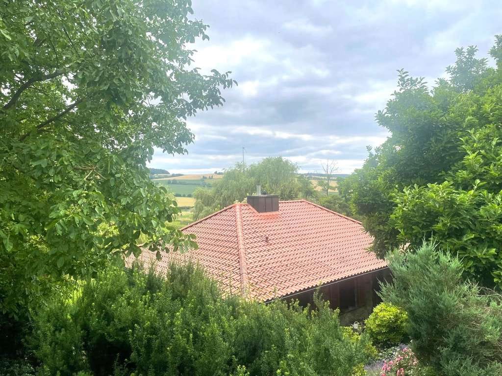 Immobilie in Uslar - Attraktives Anwesen mit mediterranem Flair und traumhaftem Fernblick  in der Nähe von Uslar ! - Bild 2