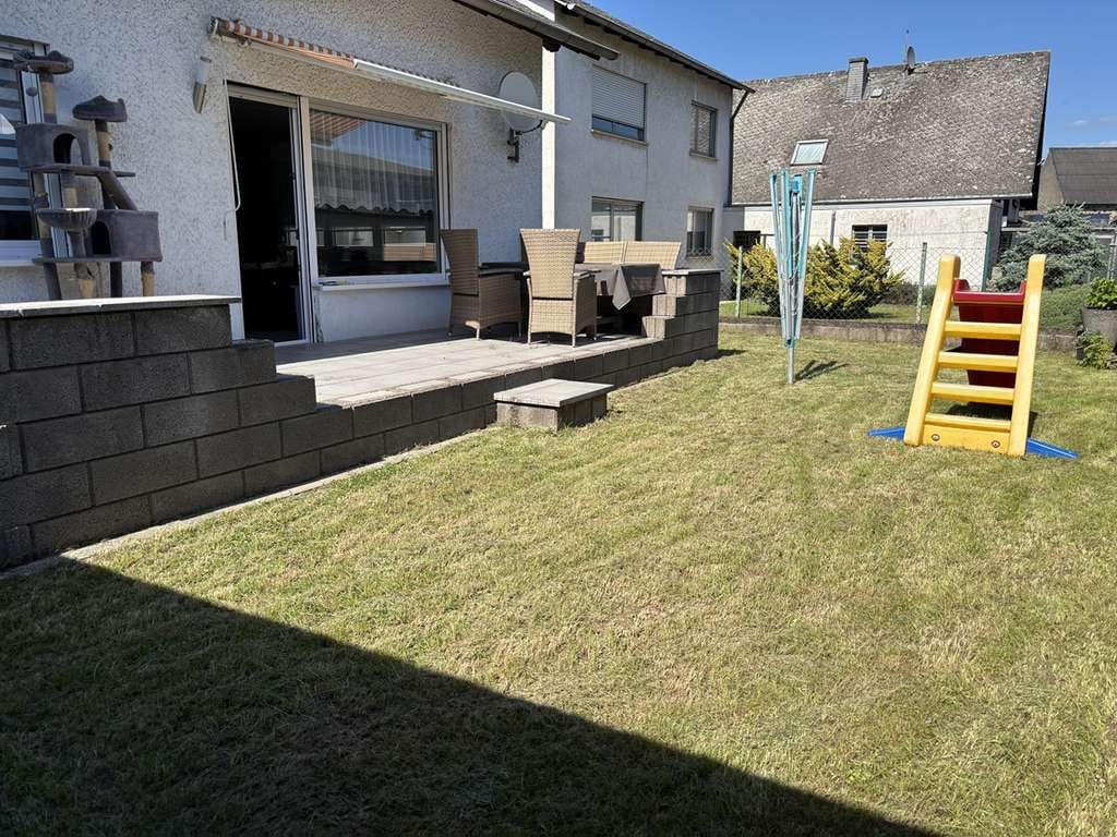 Immobilie in Kretz - Freistehendes Einfamilienhaus in ruhiger Lage von Kretz - Bild 2