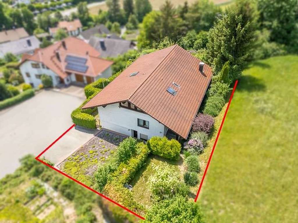 Immobilie in Ochsenhausen - Ein Anwesen voller Möglichkeiten – Wohnen, Vermieten und Zukunft gestalten - Bild 5