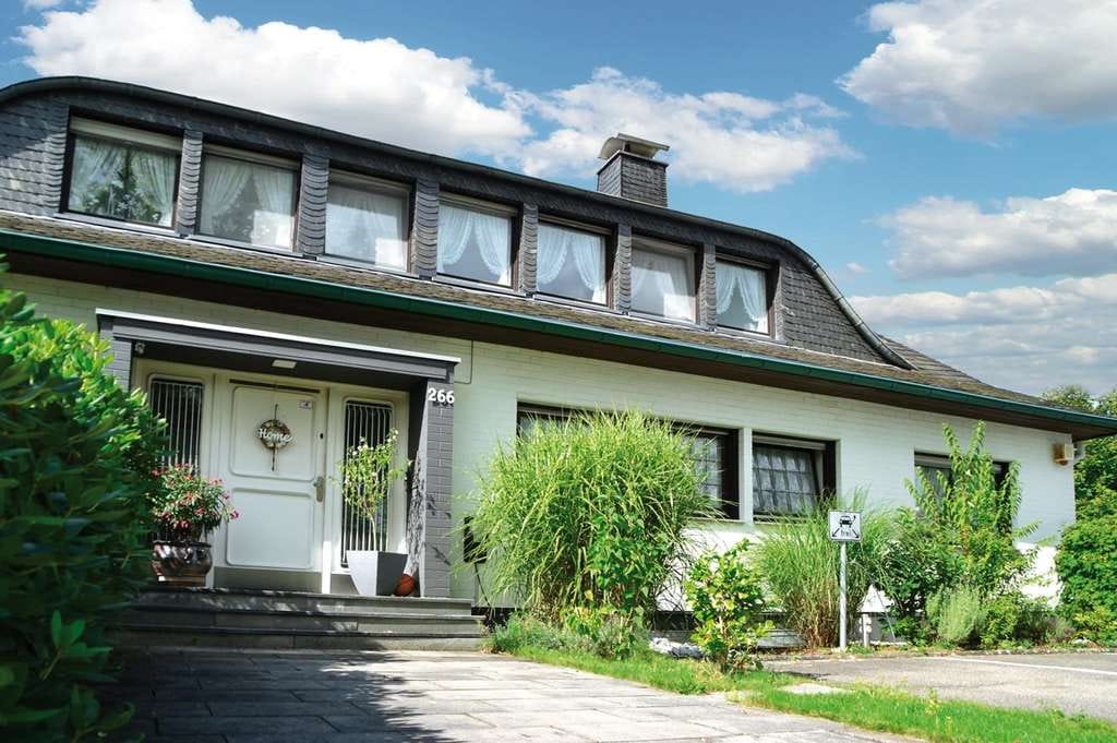 Immobilie in Kürten - freihstehendes in der Natur gelegenes Einfamilienhaus in Kürten - Bild 2