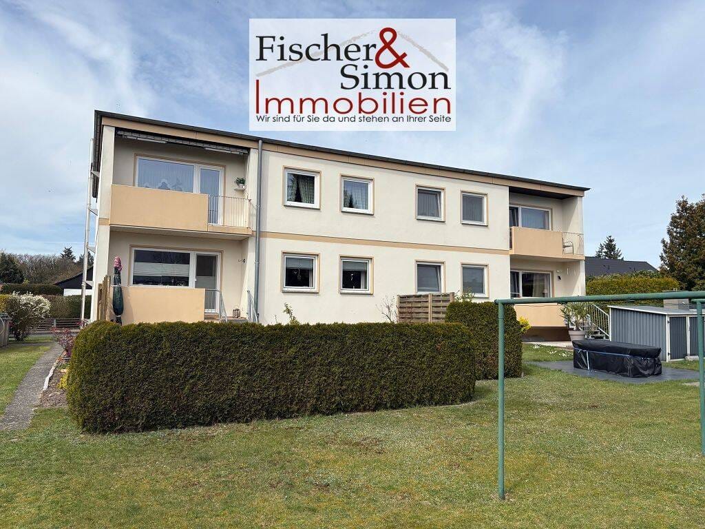 Immobilie in Liebenau - Liebenau- sehr gepflegte 3-4 Zi. Wohnung mit Carport, Balkon u. Gartenhaus-sofort bezugsfrei - Bild 1