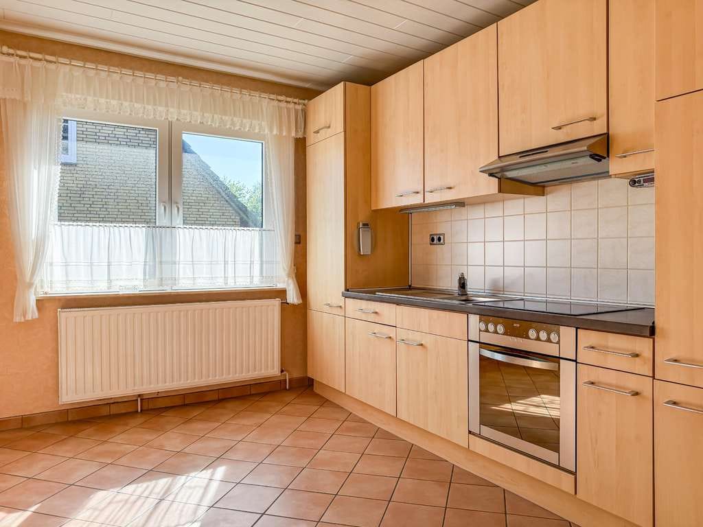 Immobilie in Tönning - Raum für Ideen – Einfamilienhaus mit Charme & Gestaltungsfreiheit - Bild 2