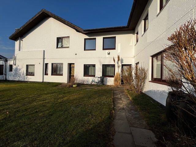 Immobilie in Lütjensee - im Erdgeschoss - mit Renovierungsbedarf - SP am Haus - Bild 2