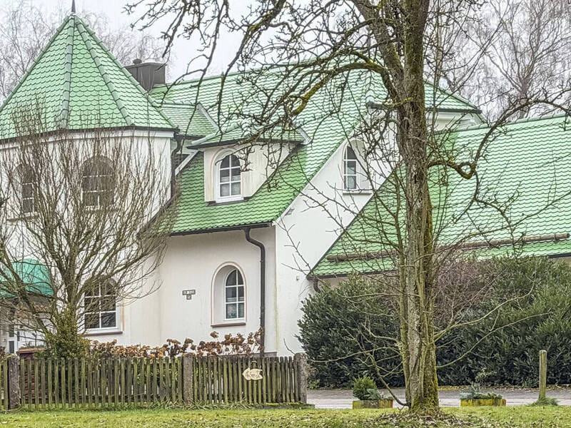 Immobilie in Großalmerode - !PROVISIONSFREI! Pittoreske Villa am See (331 m² / 8-9 Zimmer) in Großalmerode-Epterode bei Kassel: Baujahr 1995 ++ Einliegerwohnung, Balkone/Terrasse - Bild 0